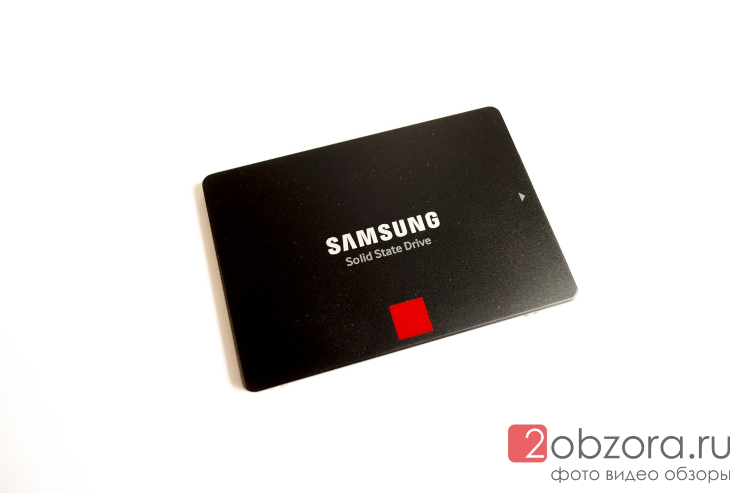 Samsung 860 PRO 512 Гб (MZ-76P512BW) лучший SATA SSD диск